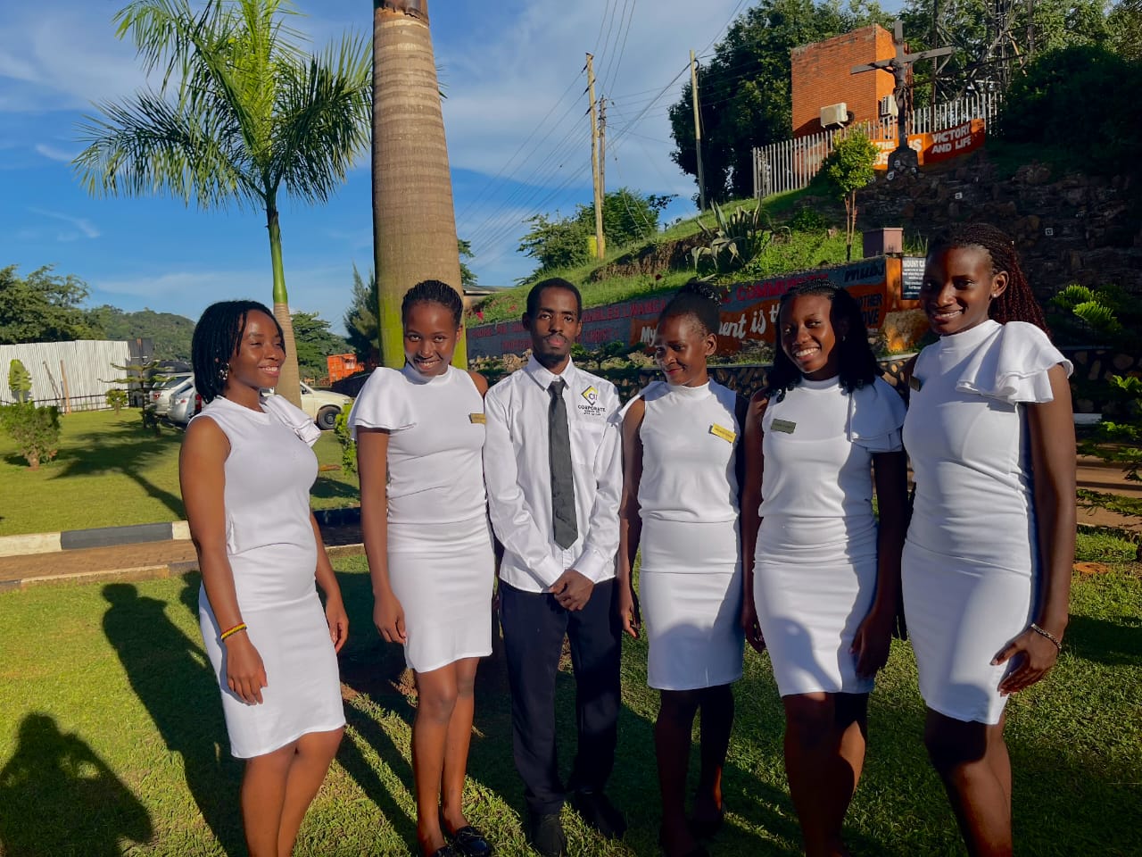 CORPORATE USHERS UG